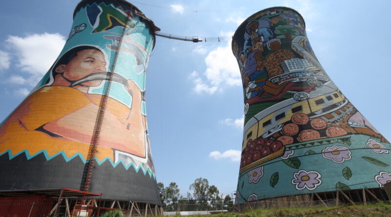 Zwine vha nga tama u zwi divha nga Soweto Towers