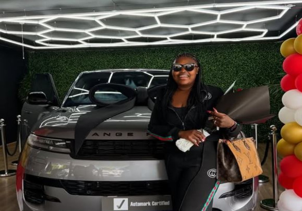 Gogo maweni u shumbedza goloi yawe ntswa ya Range Rover
