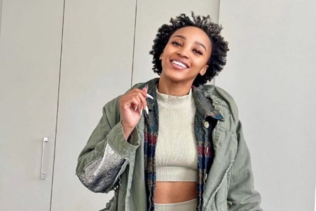 Sbahle Mpisane o dzumbulula uri ndi ngani o ita cosmetic surgery