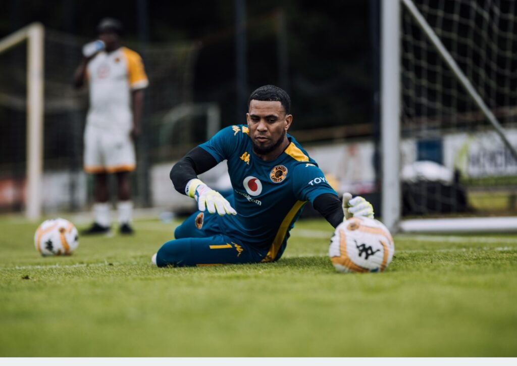 Amakhosi i takalela u vhuya ha Brandon Petersen