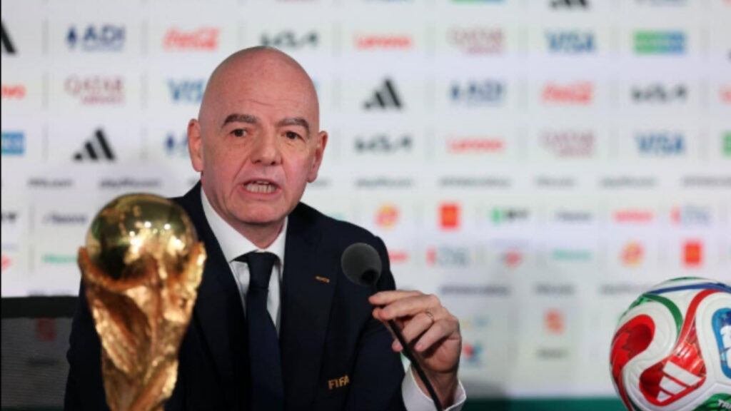 Infantino appeals to fans to calm down