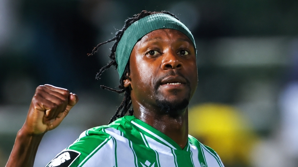 Pirates yo ṱanganedza vhatambi vhaswa, ya bvisa vhaṱanu